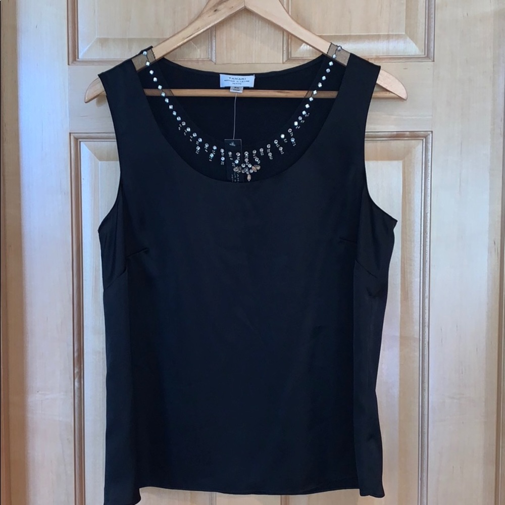 NWT!! Tahari petite top
